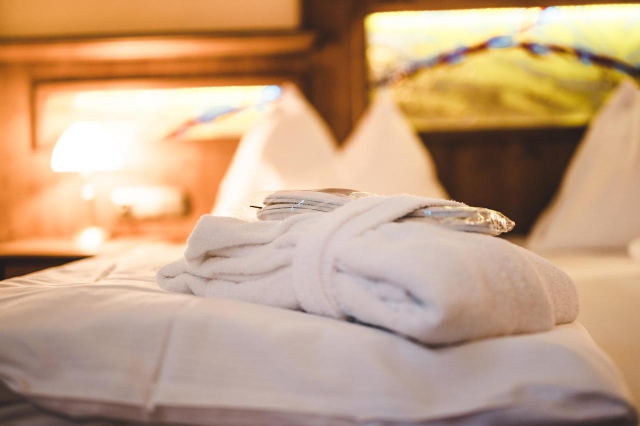 Cella Central Historic Boutique Hotel Zell am See Exterior foto