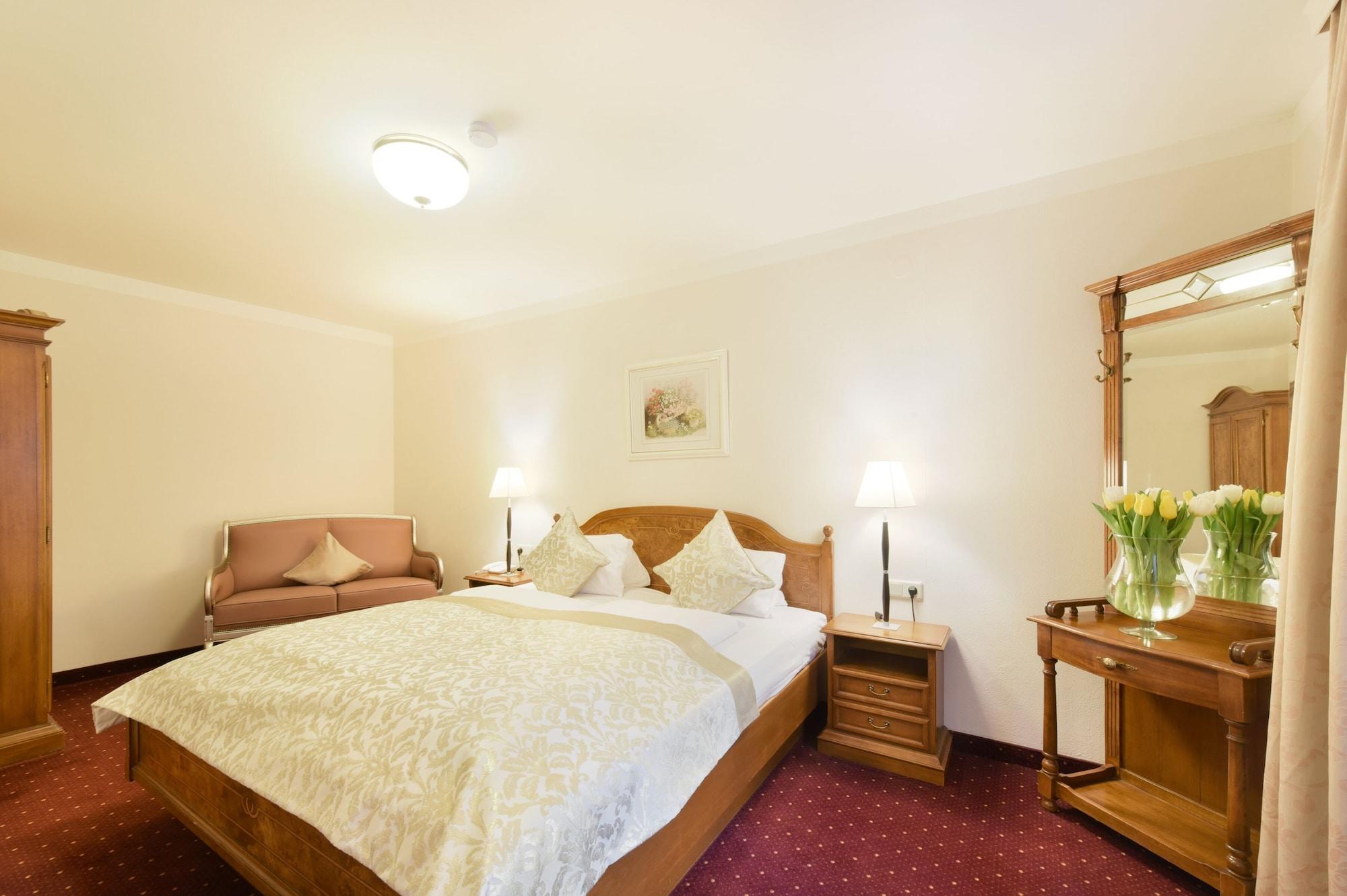Cella Central Historic Boutique Hotel Zell am See Exterior foto