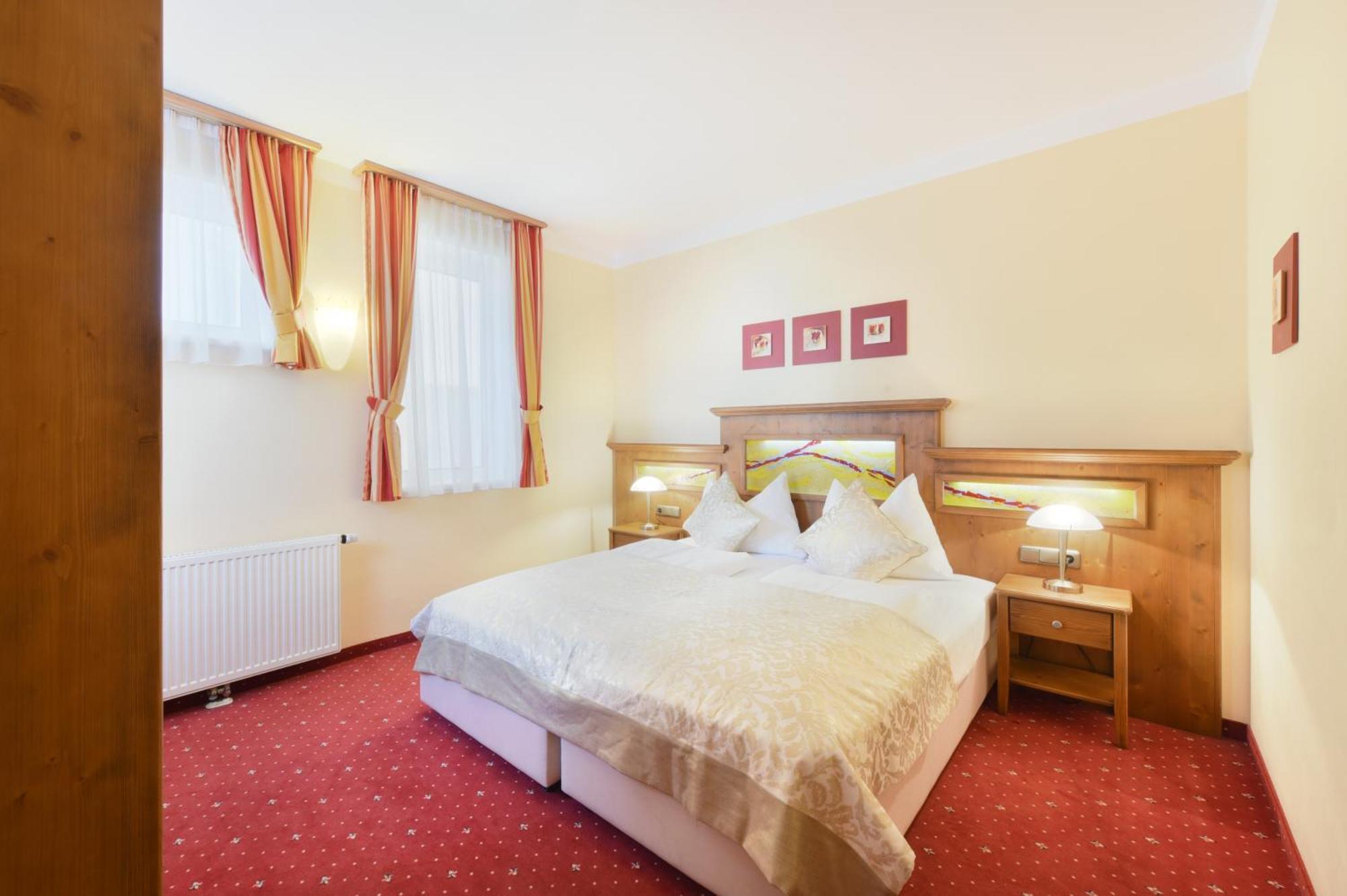 Cella Central Historic Boutique Hotel Zell am See Cameră foto