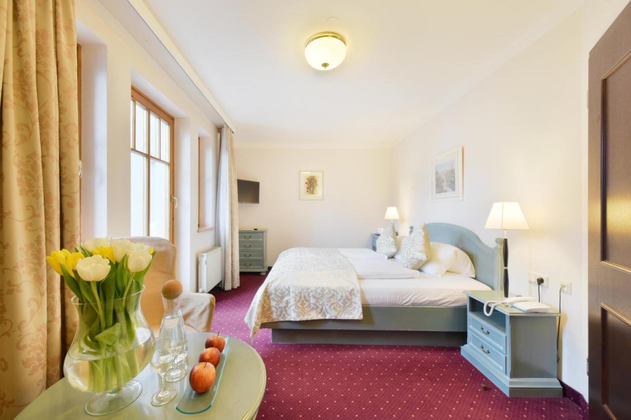 Cella Central Historic Boutique Hotel Zell am See Exterior foto